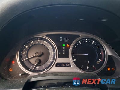 Zdjęcie 9 z 12 samochodu: 2007 LEXUS IS 250 VIN:JTHCK262172018628 - miniatura