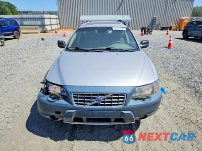 Piąte zdjęcie samochodu w środku: 2003 VOLVO XC70 VIN:YV1SZ59H331097739 - miniatura