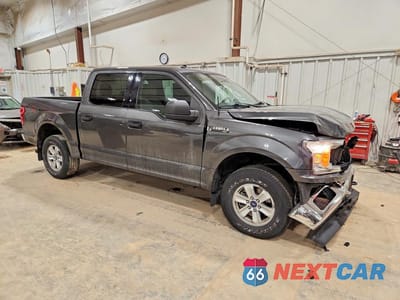 Czwarte zdjęcie samochodu z boku: 2018 FORD F150 SUPERCREW VIN:1FTEW1EB8JFA19799 - miniatura