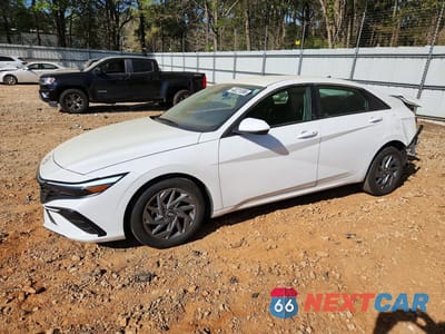 2024 HYUNDAI ELANTRA SEL KMHLM4DGXRU754184 - główne zdjęcie licytacji z USA - miniatura