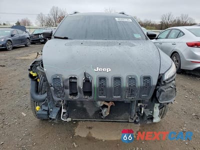 Piąte zdjęcie samochodu w środku: 2016 JEEP CHEREOKEE VIN:1C4PJMDS8GW280501 - miniatura