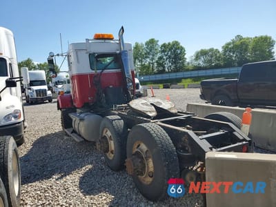 Drugie zdjęcie samochodu z przodu: 2000 KENWORTH CONSTRUCTION T800 VIN:1XKDD09X2YJ831077 - miniatura