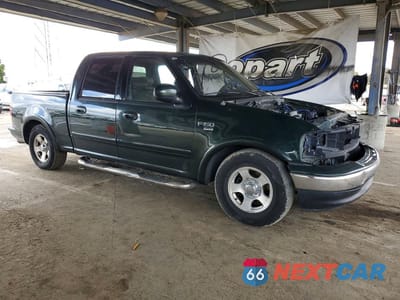 Czwarte zdjęcie samochodu z boku: 2003 FORD F150 SUPERCREW VIN:1FTRW07L03KD16822 - miniatura