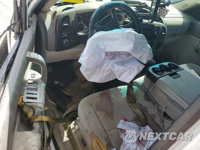 Zdjęcie 8 z 12 samochodu: 2008 GMC SIERRA K1500 VIN:3GTEK13J58G283402 - miniatura