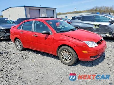 Czwarte zdjęcie samochodu z boku: 2007 FORD FOCUS ZX4 VIN:1FAHP34N27W271838 - miniatura