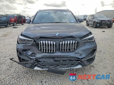 Piąte zdjęcie samochodu w środku: 2021 BMW X1 SDRIVE28I VIN:WBXJG7C03M5T04309 - miniatura