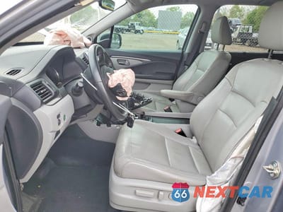 Zdjęcie 7 z 14 samochodu: 2020 HONDA PILOT EXL VIN:5FNYF5H5XLB005694 - miniatura