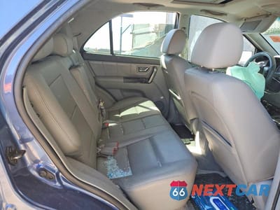 Zdjęcie 11 z 13 samochodu: 2007 KIA SORENTO BASE VIN:KNDJD736575709117 - miniatura