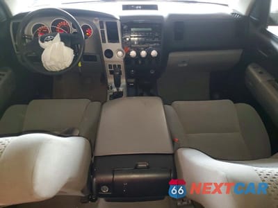 Zdjęcie 8 z 12 samochodu: 2008 TOYOTA TUNDRA SR5 VIN:5TFRV541X8X050996 - miniatura
