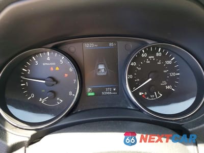 Zdjęcie 9 z 13 samochodu: 2019 NISSAN ROGUE S VIN:5N1AT2MT7KC799204 - miniatura