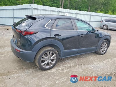 Trzecie zdjęcie samochodu z tyłu: 2021 MAZDA CX-30 SELECT VIN:3MVDMBBLXMM304947 - miniatura