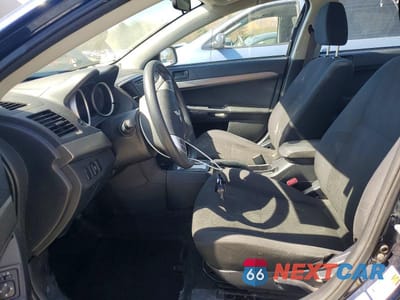 Zdjęcie 7 z 12 samochodu: 2014 MITSUBISHI LANCER ES VIN:JA32U2FU5EU002019 - miniatura