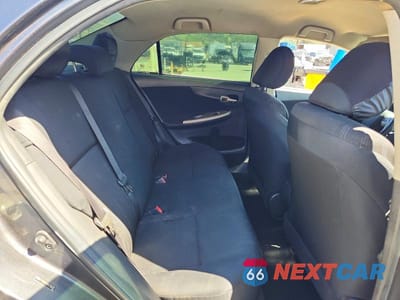 Zdjęcie 10 z 13 samochodu: 2011 TOYOTA COROLLA S VIN:2T1BU4EE8BC750277 - miniatura