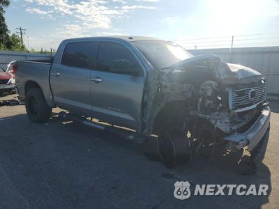 Czwarte zdjęcie samochodu z boku: 2011 TOYOTA TUNDRA CREWMAX LIMITED VIN:5TFHY5F17BX205026 - miniatura