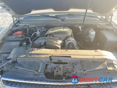Zdjęcie 12 z 13 samochodu: 2013 CHEVROLET SUBURBAN C1500 LS VIN:1GNSCHE09DR101828 - miniatura