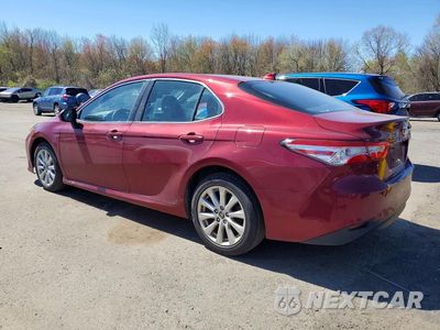 Drugie zdjęcie samochodu z przodu: 2020 TOYOTA CAMRY LE VIN:4T1C11AK6LU898631 - miniatura