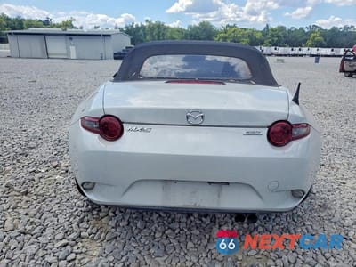 Zdjęcie 6 z 12 samochodu: 2016 MAZDA MX-5 MIATA SPORT VIN:JM1NDAB78G0105163 - miniatura