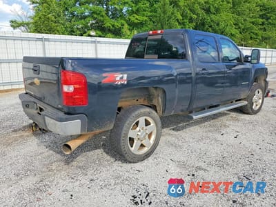 Trzecie zdjęcie samochodu z tyłu: 2014 CHEVROLET SILVERADO K2500 HEAVY DUTY LTZ VIN:1GC1KYE86EF146371 - miniatura
