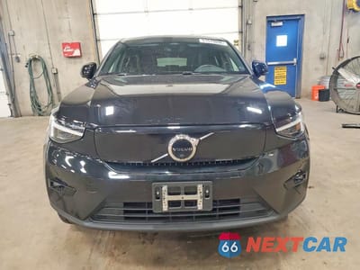 Piąte zdjęcie samochodu w środku: 2023 VOLVO C40 RECHARGE ULTIMATE VIN:YV4ED3GM2P2060152 - miniatura