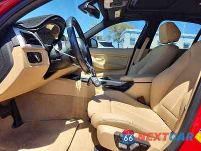 Zdjęcie 7 z 12 samochodu: 2016 BMW 320 I VIN:WBA8E1G53GNT34691 - miniatura