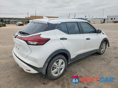 Trzecie zdjęcie samochodu z tyłu: 2025 NISSAN KICKS PLAY S VIN:3N1CP5BV1SL499026 - miniatura
