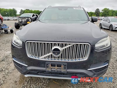Piąte zdjęcie samochodu w środku: 2016 VOLVO XC90 T6 VIN:YV4A22PN0G1002344 - miniatura
