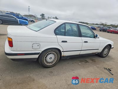 Trzecie zdjęcie samochodu z tyłu: 1990 BMW 525 I VIN:WBAHC1317LBC93599 - miniatura