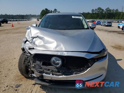 Piąte zdjęcie samochodu w środku: 2019 MAZDA CX-5 VIN:JM3KFADM1K1603988 - miniatura