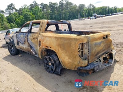 Drugie zdjęcie samochodu z przodu: 2023 GMC CANYON VIN:1GTP6BEK8P1182618 - miniatura