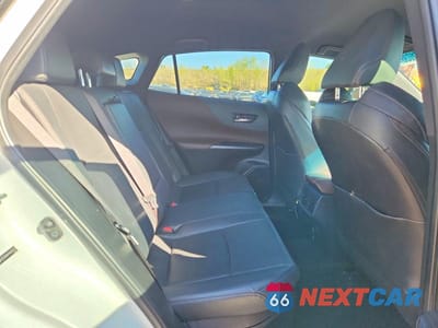 Zdjęcie 11 z 13 samochodu: 2021 TOYOTA VENZA LIMITED VIN:JTEAAAAH1MJ030129 - miniatura