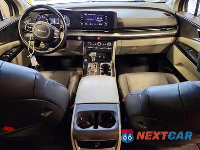 Zdjęcie 8 z 12 samochodu: 2022 KIA CARNIVAL LX VIN:KNDNB4H31N6155960 - miniatura