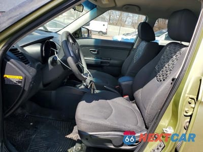 Zdjęcie 7 z 11 samochodu: 2011 KIA SOUL + VIN:KNDJT2A24B7209677 - miniatura