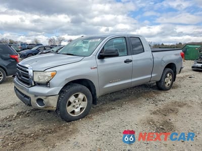 2010 TOYOTA TUNDRA DOUBLE CAB SR5 5TFUY5F15AX151092 - główne zdjęcie licytacji z USA - miniatura