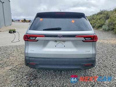 Zdjęcie 6 z 13 samochodu: 2024 TOYOTA GRAND HIGHLANDER XLE VIN:5TDAAAB53RS004439 - miniatura