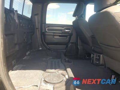 Zdjęcie 11 z 13 samochodu: 2022 RAM 3500 BIG HORN VIN:3C63RRHL1NG160453 - miniatura