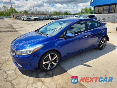 2018 KIA FORTE EX 3KPFL4A85JE249707 - główne zdjęcie licytacji z USA - miniatura