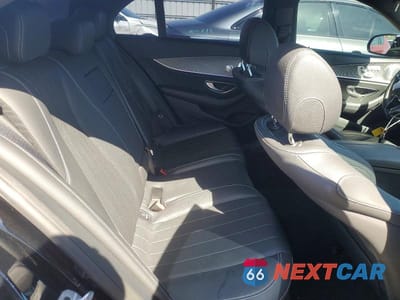 Zdjęcie 10 z 12 samochodu: 2021 MERCEDES-BENZ E 350 VIN:W1KZF8DB6MA919331 - miniatura