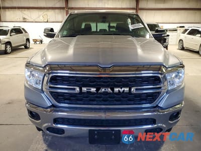 Piąte zdjęcie samochodu w środku: 2022 RAM 1500 BIG HORN VIN:1C6RRFFG5NN429639 - miniatura