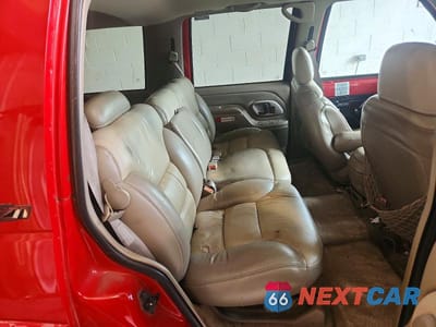 Zdjęcie 10 z 12 samochodu: 2000 CHEVROLET TAHOE K1500 VIN:1GNEK13R4YR102903 - miniatura