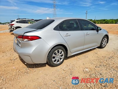 Trzecie zdjęcie samochodu z tyłu: 2024 TOYOTA COROLLA LE VIN:5YFB4MDE3RP080827 - miniatura