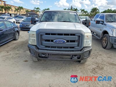 Piąte zdjęcie samochodu w środku: 2015 FORD F250 SUPER DUTY VIN:1FT7W2B69FEC14636 - miniatura