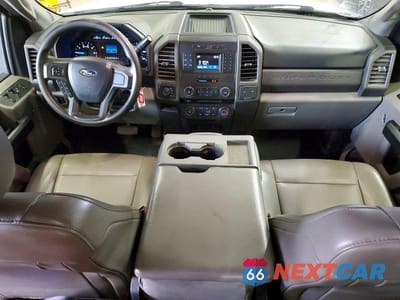 Zdjęcie 8 z 12 samochodu: 2017 FORD F350 SUPER DUTY VIN:1FT7X3B67HEC71889 - miniatura