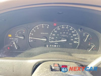 Zdjęcie 9 z 12 samochodu: 1999 FORD EXPLORER VIN:1FMZU34E9XUC26779 - miniatura