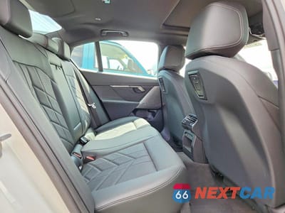 Zdjęcie 10 z 12 samochodu: 2024 BMW I5 EDRIVE 40 VIN:WBY33FK00RCR94177 - miniatura