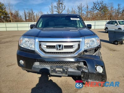 Piąte zdjęcie samochodu w środku: 2009 HONDA PILOT EXL VIN:5FNYF486X9B012303 - miniatura