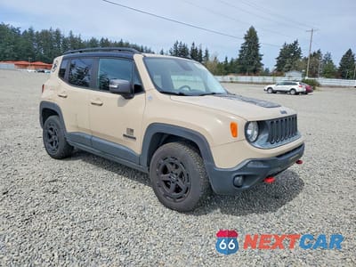 Czwarte zdjęcie samochodu z boku: 2017 JEEP RENEGADE TRAILHAWK VIN:ZACCJBCB3HPF35719 - miniatura