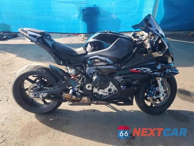 2024 BMW S 1000 RR WB10E6303R6J60896 - główne zdjęcie licytacji z USA - miniatura