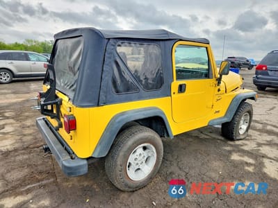 Trzecie zdjęcie samochodu z tyłu: 2000 JEEP WRANGLER / TJ SPORT VIN:1J4FA49S3YP749004 - miniatura