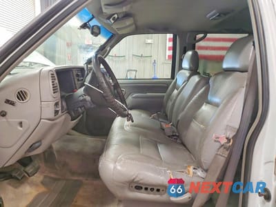 Zdjęcie 7 z 13 samochodu: 1999 CHEVROLET TAHOE K1500 VIN:1GNEK13R6XJ355699 - miniatura