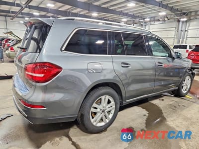 Trzecie zdjęcie samochodu z tyłu: 2019 MERCEDES-BENZ GLS 450 4MATIC VIN:4JGDF6EE7KB224778 - miniatura